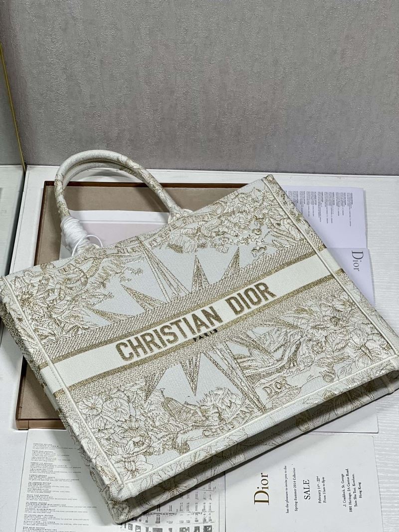 Christian Dior Shopping Bags